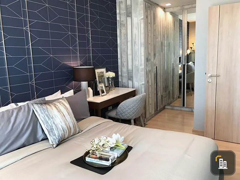 1 bed, very big, well decorated, very well controlled, make an appointment to see the real room. Price is negotiable. Selling Unio H Tiwanon.