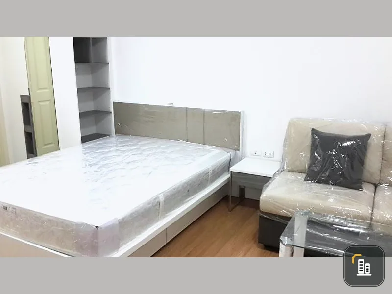 For rent Supalai Veranda Rattanathibet with wallpaper in the whole room Plus the most complete furniture and electrical appliances