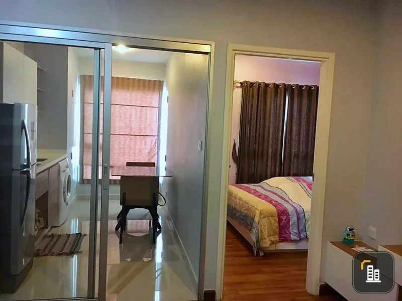 For sale Centric Tiwanon Station, fully furnished. Complete electrical appliances. Special price. Don't miss it. Book now.