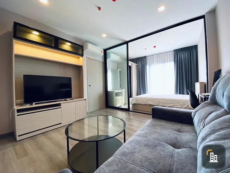 Super bang for sale, The Politan Rive Condo, stylish room, fully furnished, Chao Phraya River view, satisfactory price, book now.