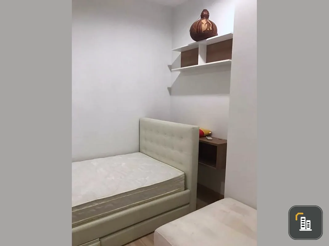 For rent, The Hotel Serviced condo, simple decorated room, high view, 2 bedrooms, 1 bathroom, airy atmosphere.