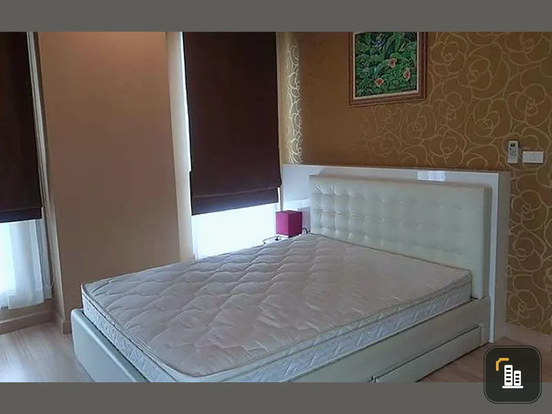 For rent, The Hotel Serviced condo, beautifully decorated room, classic style, wallpaper in the whole room, high view, fully furnished