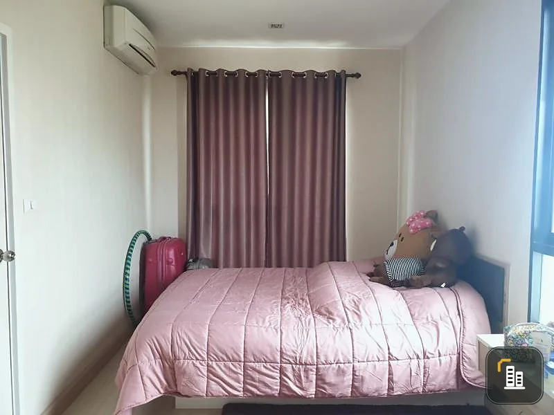 The room is ready to move in. Condo for sale, The Privacy Rewadee, corner room is hard to find. furniture, appliances, complete