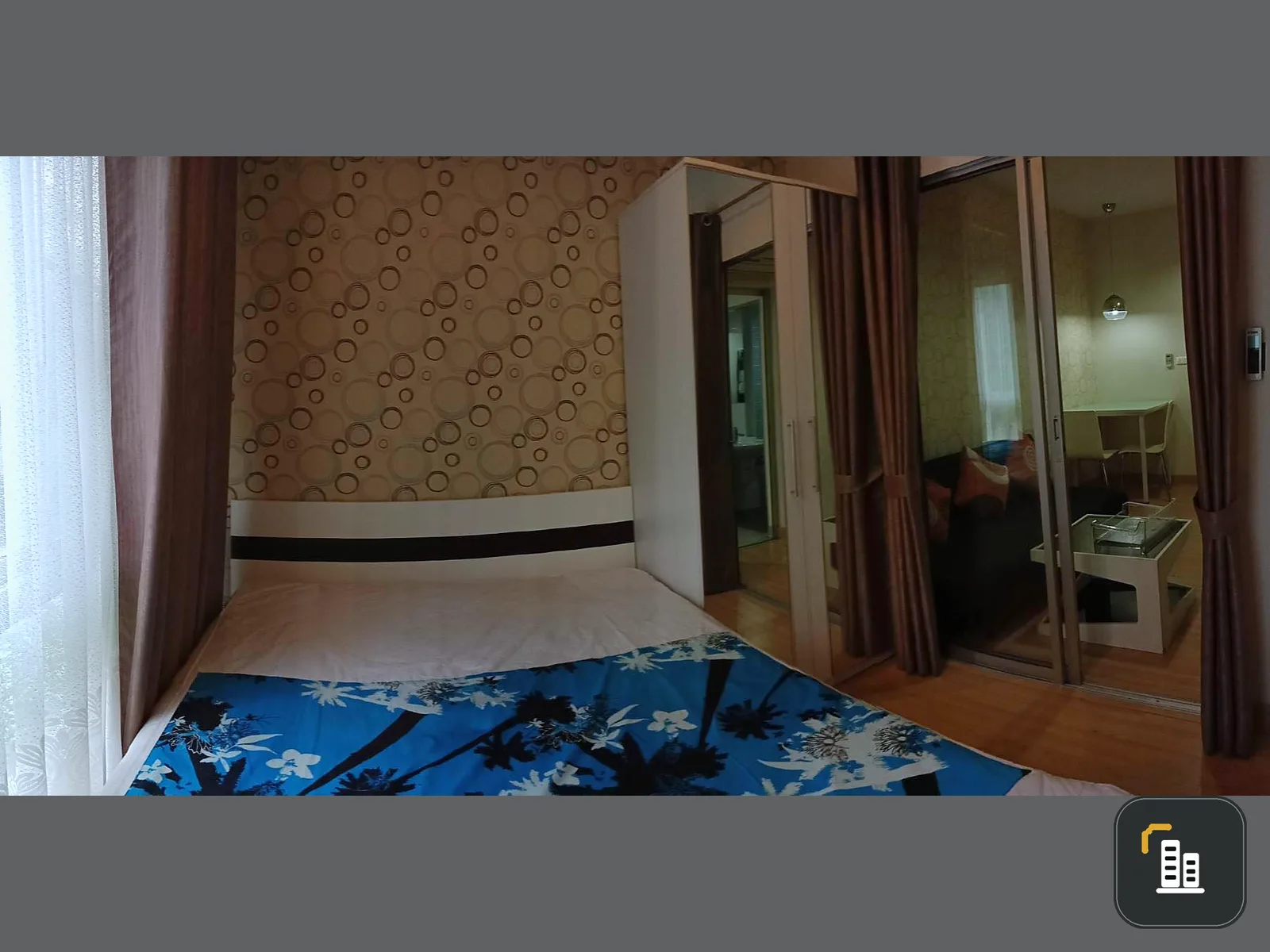 Selling The Kith Tiwanon, beautiful decorated room, with wallpaper in the whole room, garden view, airy atmosphere, pleasant