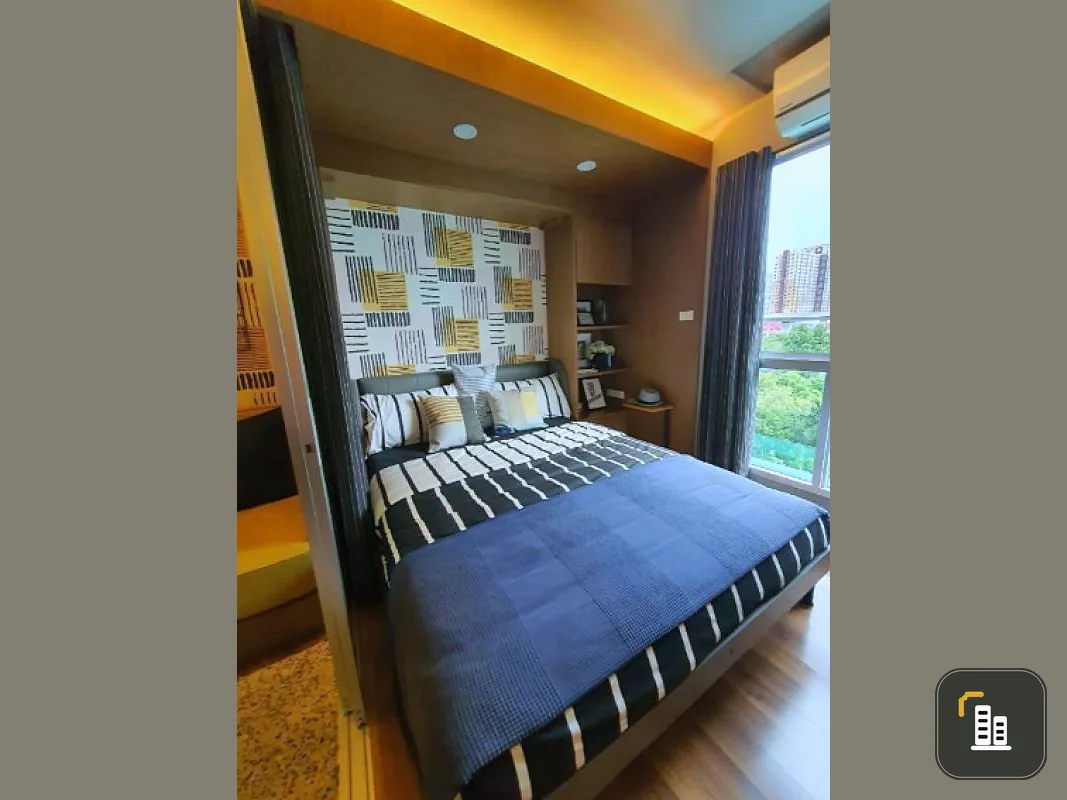 Sell A Space Me Rattanathibet The room is decorated very elegantly. Beautiful built-in in the whole room, very nice, good view, airy