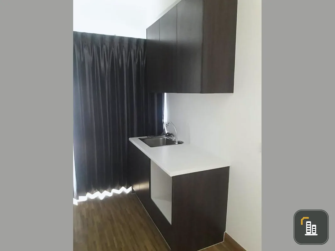 Urgent sale, The Iris Bang Yai, room on the 7th floor, good view, shady atmosphere, not hot, always winds, don't want to miss it, buy it