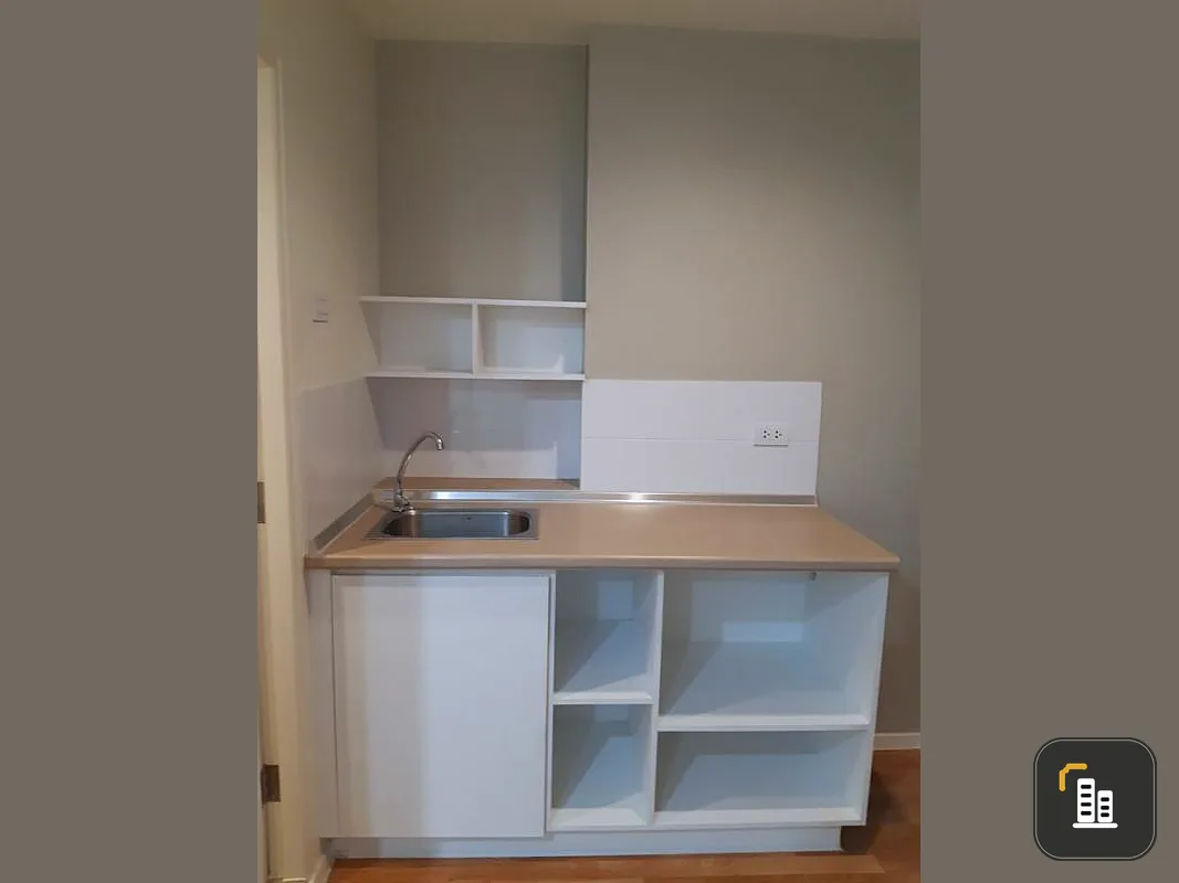 Condo for sale Lumpini Ville Nakhon In-River View. The room is beautiful, white, clean. Airy and comfortable. Don't miss it. Book now.