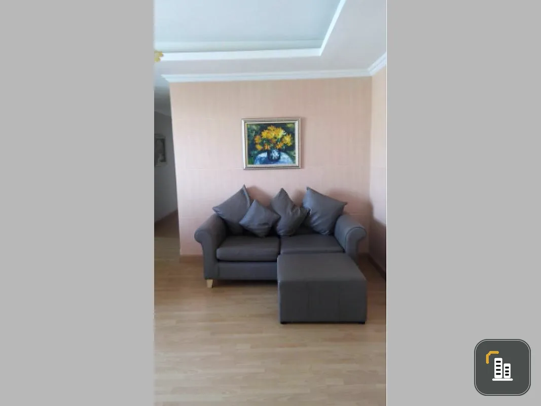 Urgent for rent !!! Condo Symphony Sukhumvit 62, beautiful room, fully furnished, high floor, good view, 3 bedrooms, 3 bathrooms, do not miss !!!