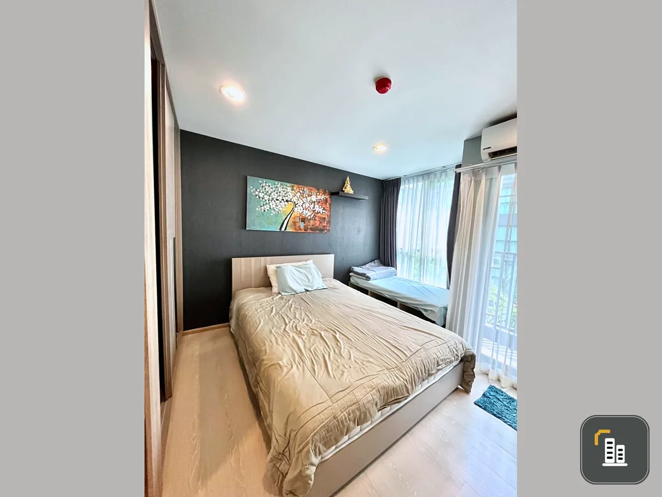 For sale the excel udomsuk, fully furnished, pool view, washing machine. Like this need reservation
