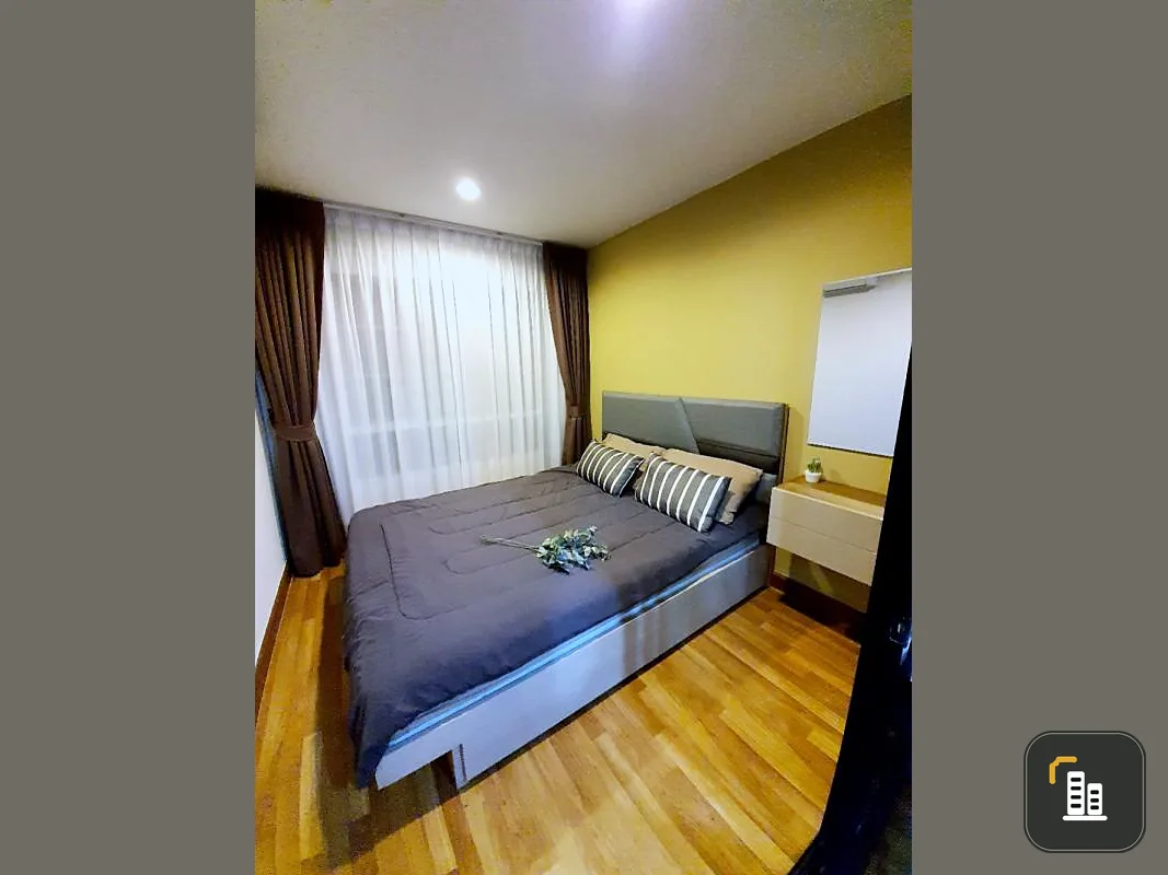 Sell / rent urgently !! Condo Regent Home Sukhumvit 81, good location, near BTS On Nut, full furniture. Hurry and make a reservation !!