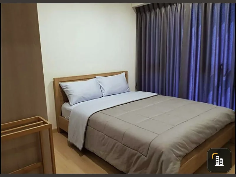 Urgent rent, Whizdom Connect Sukhumvit condo, beautiful room, city view, next to BTS, can't miss it.