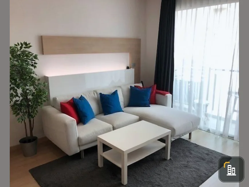 Male / Rent Condo Sky walk & Weltz Residence, 24th floor, new decoration, beautiful view.