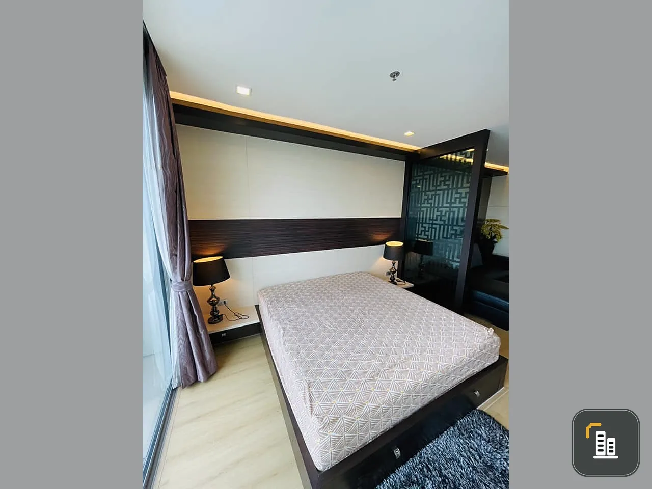For rent!! Skywalk Condo and Whale Residence, studio room, Modern Luxury, city view, good price, book now!!