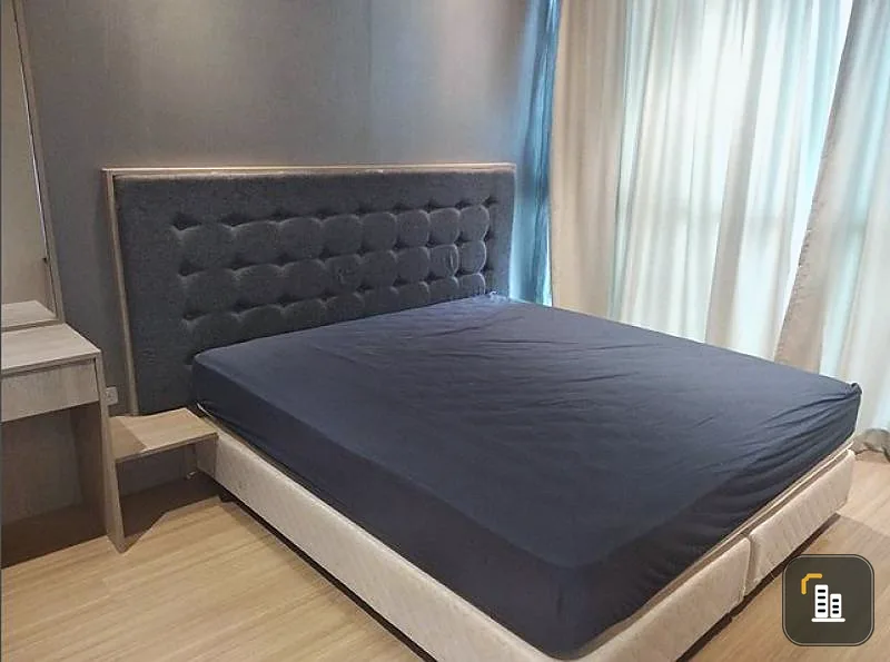 Skywalk and Wellz Residence Condo for rent, 33rd floor, city view, very beautiful decoration