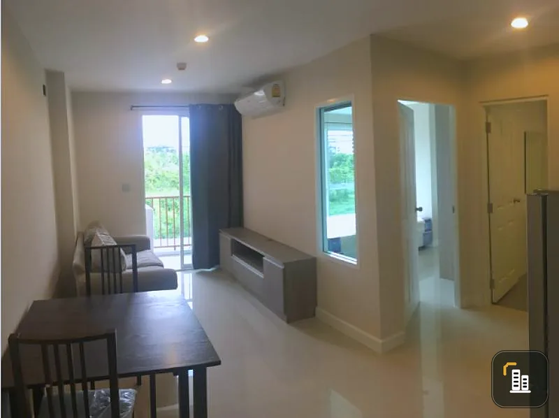 Sell / rent urgently !!! Corner room, beautiful room, beautiful view, very inviting.