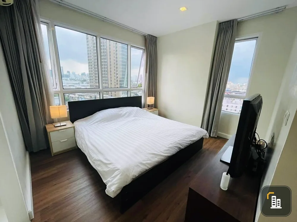 For sale, for rent!! Condo The Bloom Sukhumvit 71, beautiful room, new condition, swimming pool view, ready to move in, don't miss it!!