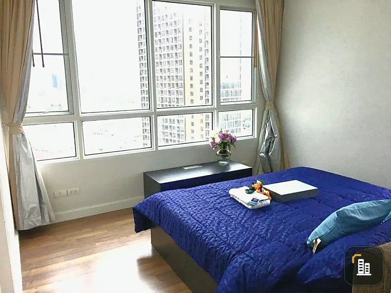 Sell/Rent Urgent!!! Condo The Bloom Sukhumvit 71, corner room, 3 bedrooms, 2 bathrooms, high floor, beautiful view, don't miss it!!!