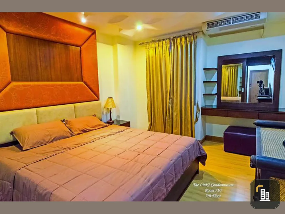 Sell / Rent The Link Sukhumvit 50, 2 building, private corner room, pool view, fully furnished, good value