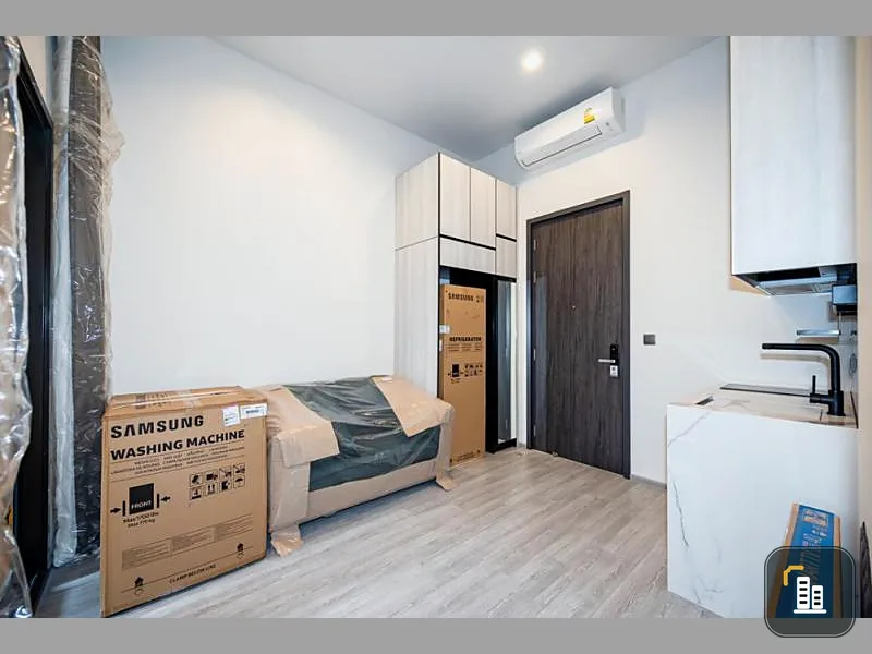 Urgent sale, The Line Condo Sukhumvit 101, beautiful room, pool view, very new furniture, good value location, close to BTS, comfortable travel, hurry