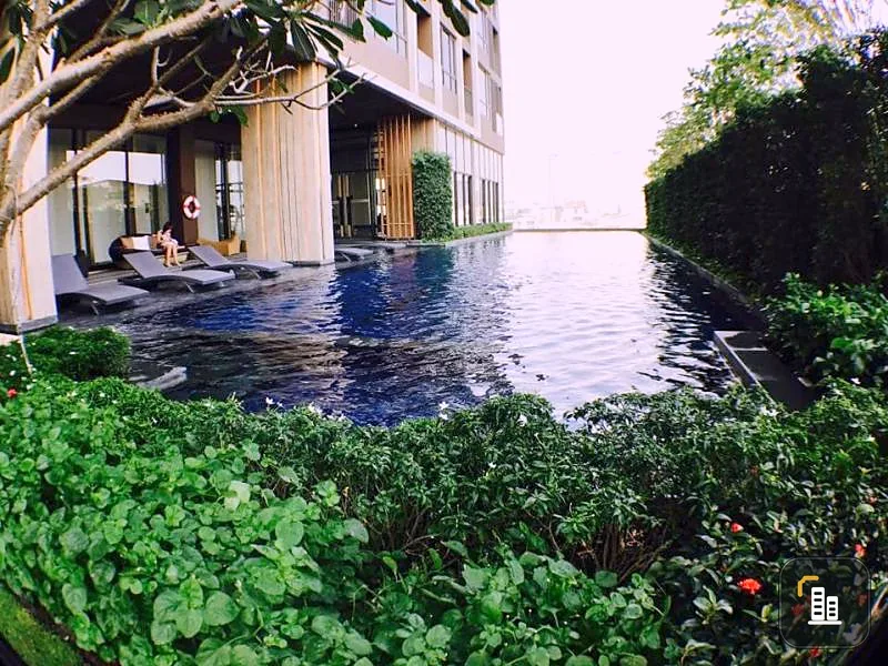 Sell The Line Sukhumvit 71, size 31 sq.m., 18th floor, beautiful room, fully furnished, near bts, do not miss.