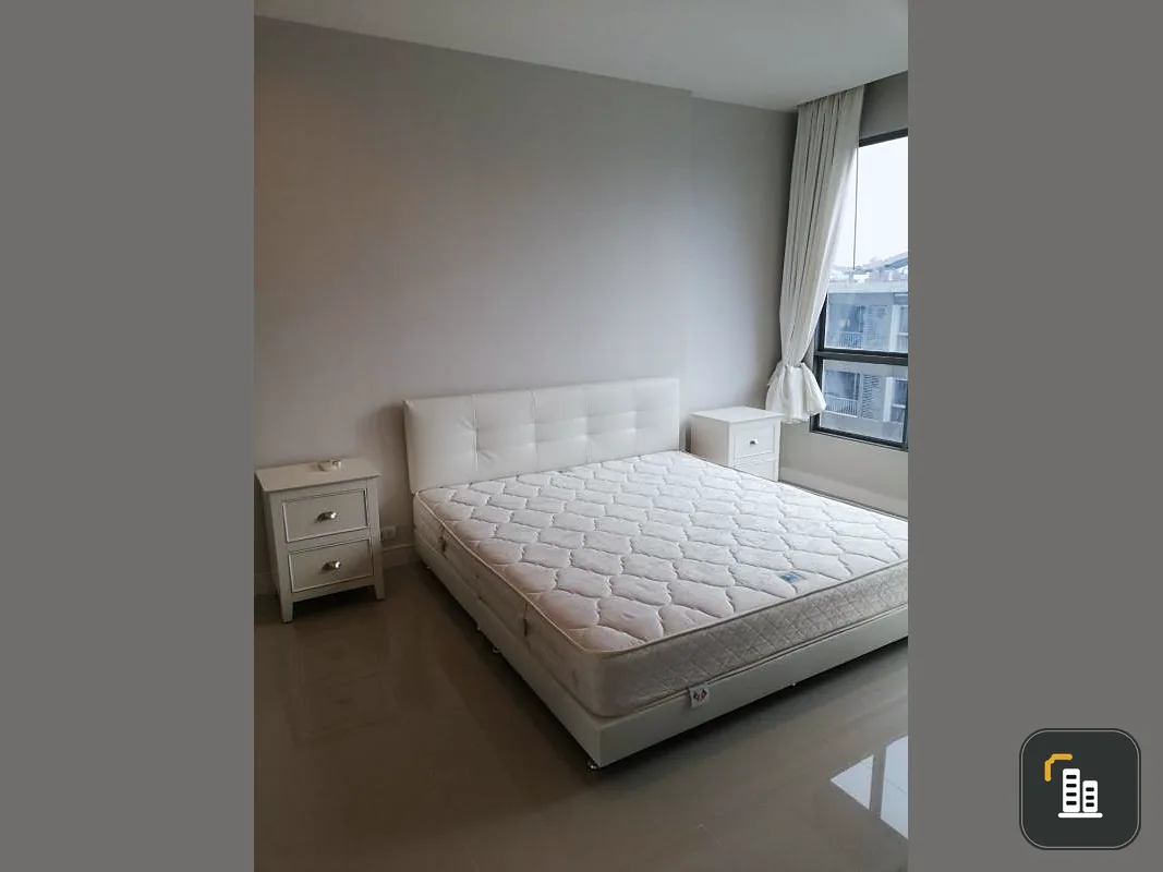 Beautiful room, new furniture, brand new decoration Very nice the room sukhumvit 62