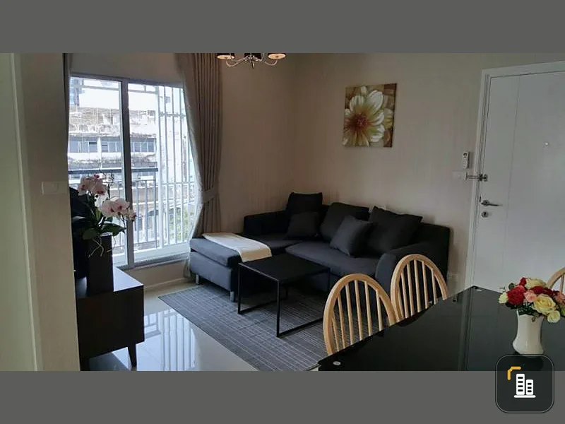 For rent, Aspire Sukhumvit 48, private corner room, 2 bedrooms, 2 bathrooms, fully furnished, with washing machine, good value.