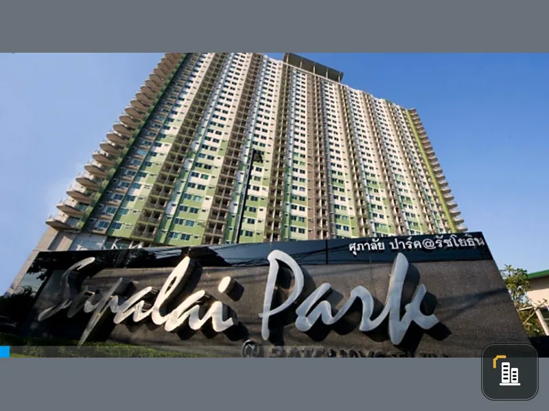 Urgent Rent/Sell Supalai Park Ratchayothin Pool View see the open city shady atmosphere all day wind