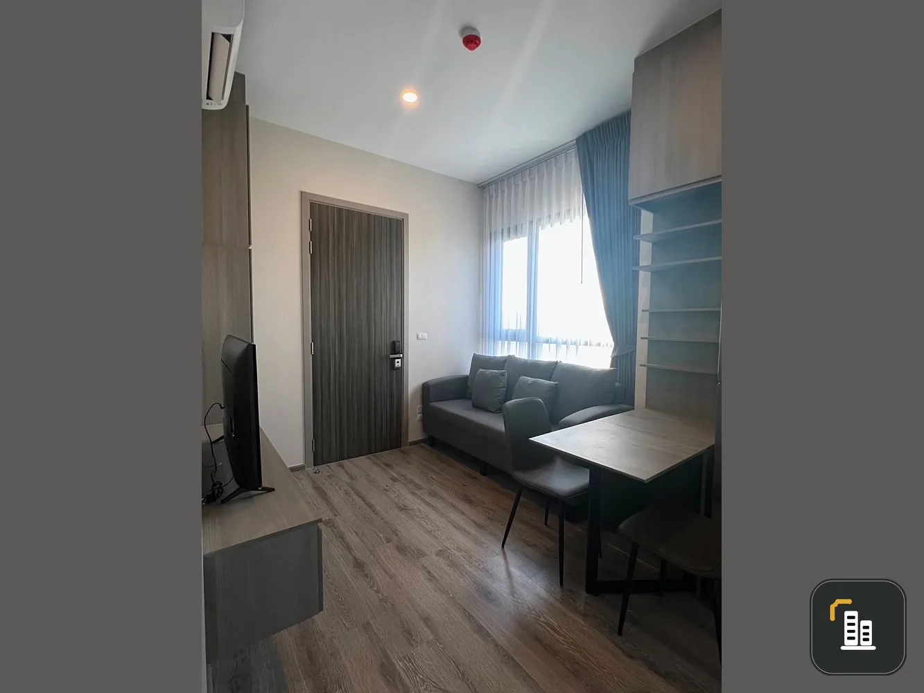 Condo for sale, rent, Knightsbridge Prime On Nut, corner room, has privacy. Fully furnished