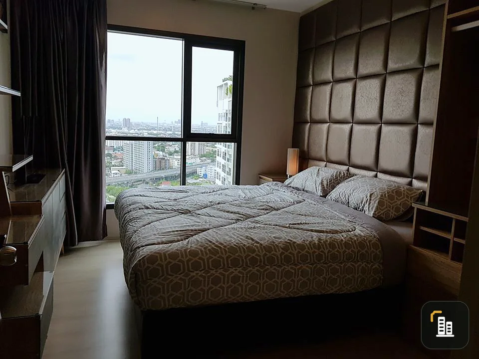 For rent Life sukhumvit 48 room size 40 sq m, furniture and appliances are ready.