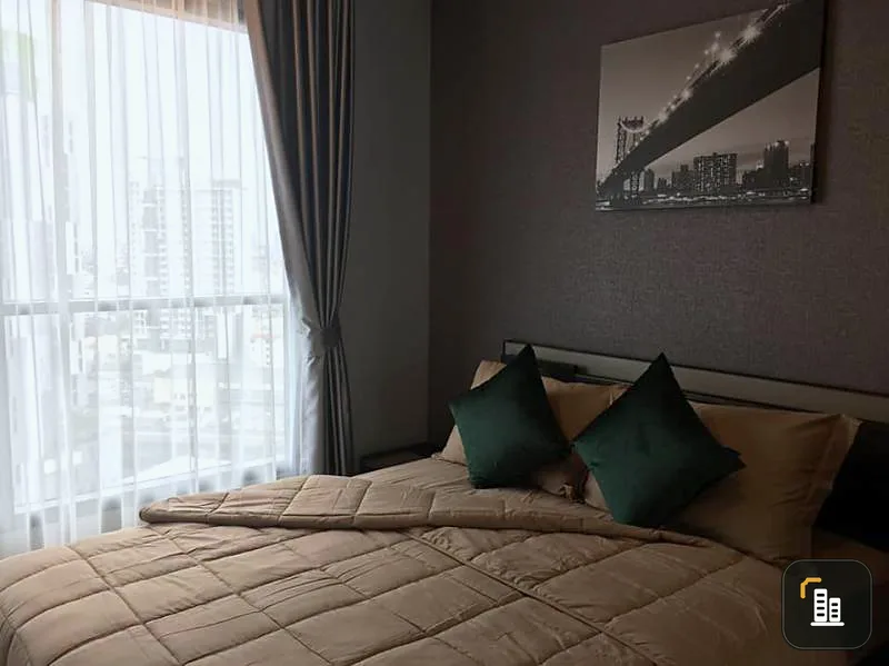 Urgent sale, Life Sukhumvit 48 condo, beautiful room, lots of furniture, excellent location, suitable for investing a lot, close to BTS,