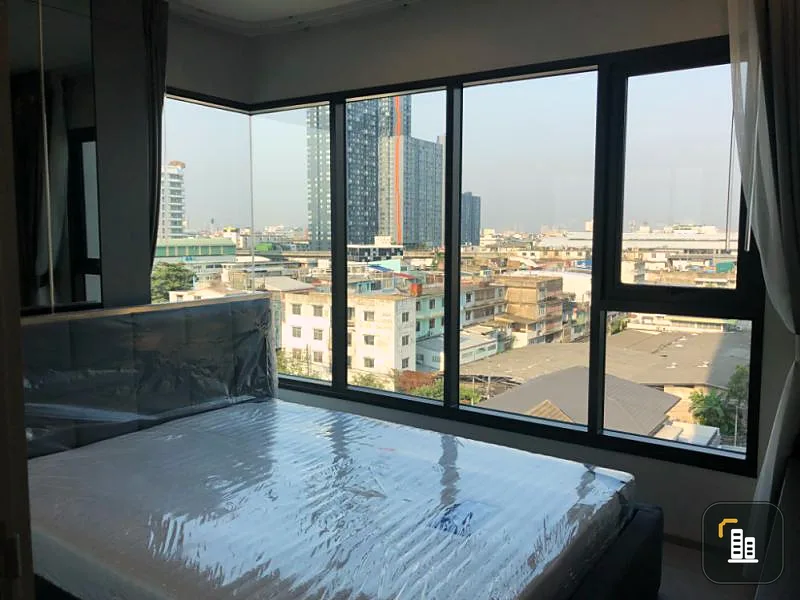 Condo for rent, Life Sukhumvit 62, large room, full furniture, city view, not being blocked by BTS, convenient to travel Hurry and grab it.