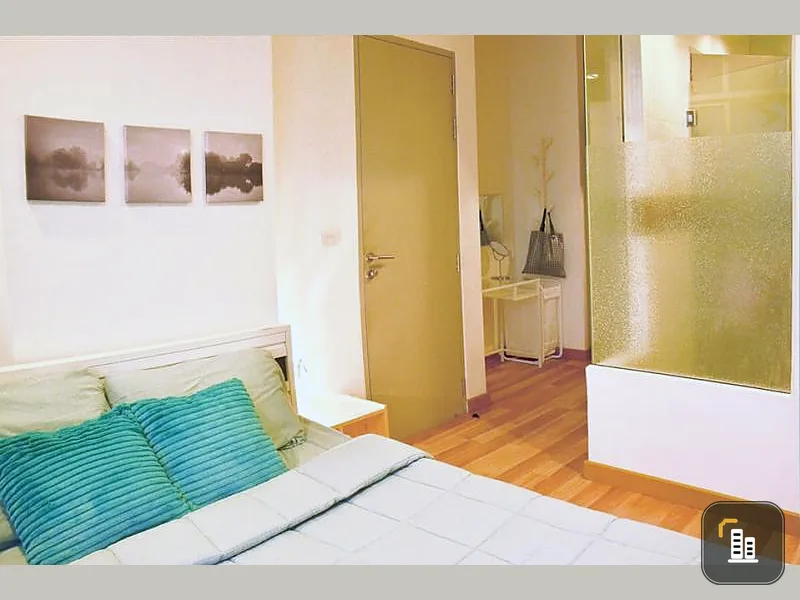 Urgent for rent !! Ideo Verve Condo, 24th floor, ready to move in, good location, next to the train, good price, don't miss !!