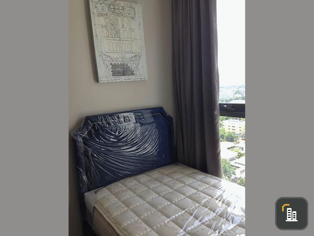 Sell ​​/ rent urgently !! Ideo Mobi Sukhumvit Condo, high floor, full furniture, prime location, near BTS On Nut, book now !!