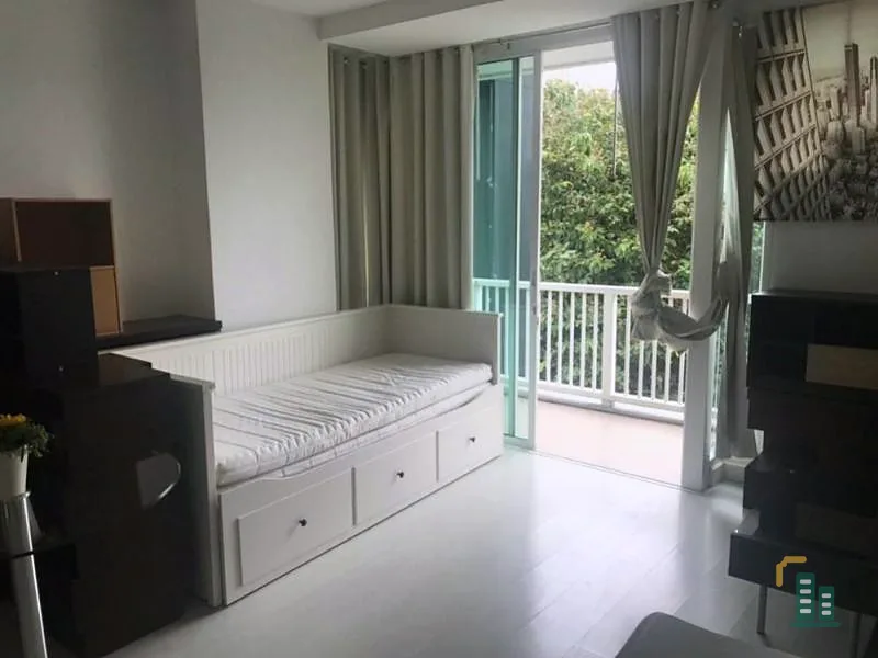 Quick sale !!! D 65 condominium, corner unit, city view, don't miss