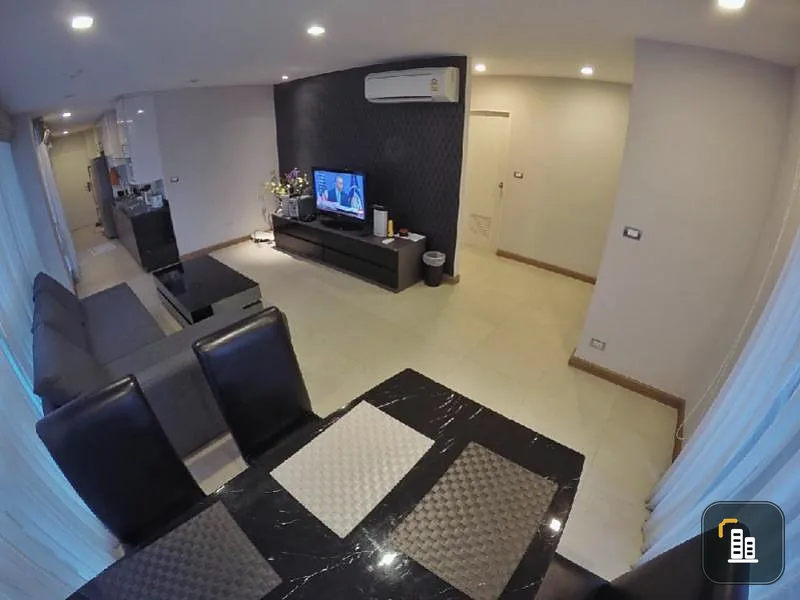 Sale Tree Condo Lux Sukhumvit 52, well furnished, spacious room, convenient transportation, book now !!!
