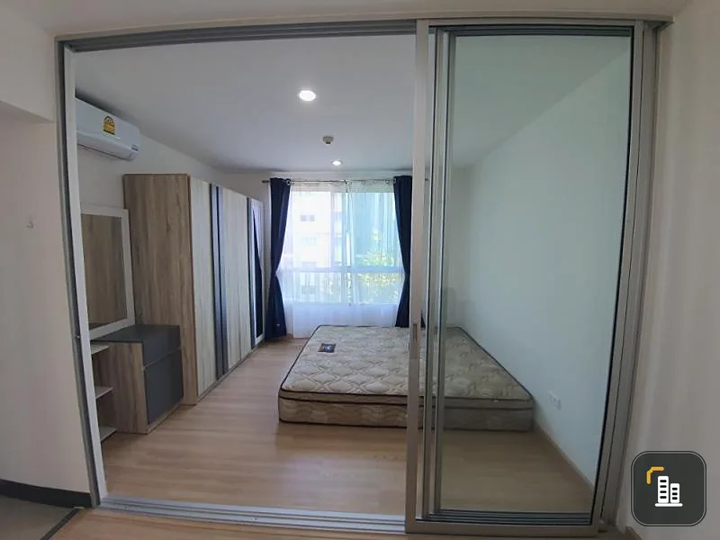 Urgent for sale Niche id condo, Serithai-Wongwan, private corner room, not attached to the elevator, full furniture, book now !!