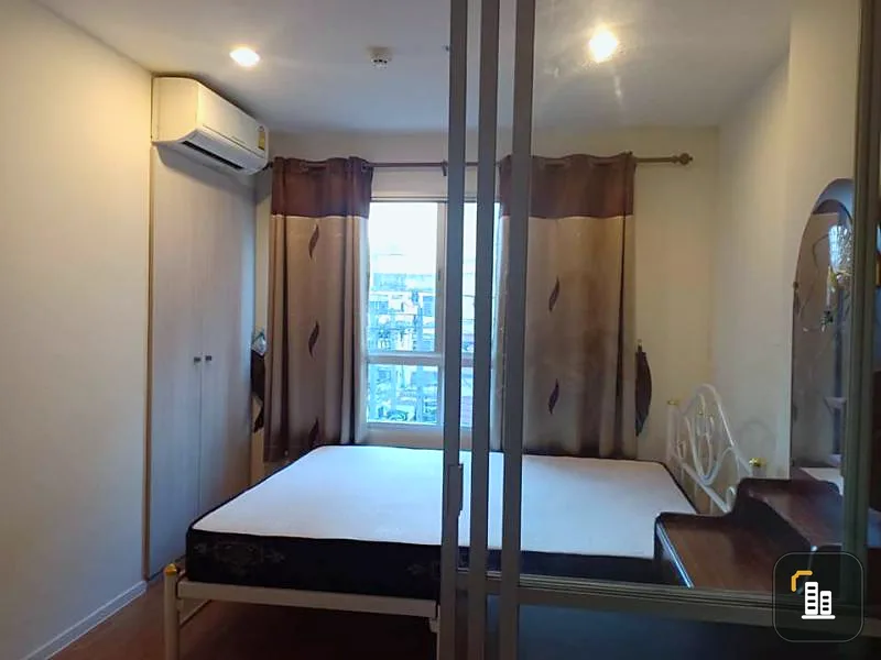 Condo for sale Lumpini Ville Ramkhamhaeng 60/2, fully furnished and electrical appliances. Feel free to contact us.