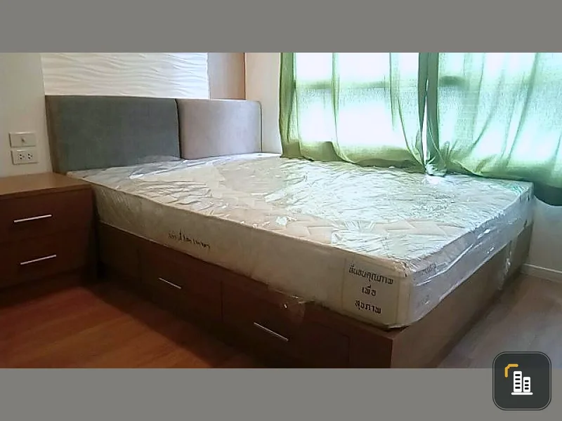 For Sale !! Condo Lumpini Ville Ramkhamhaeng 60/2 with furniture and appliances, potential location, investment or stay by yourself