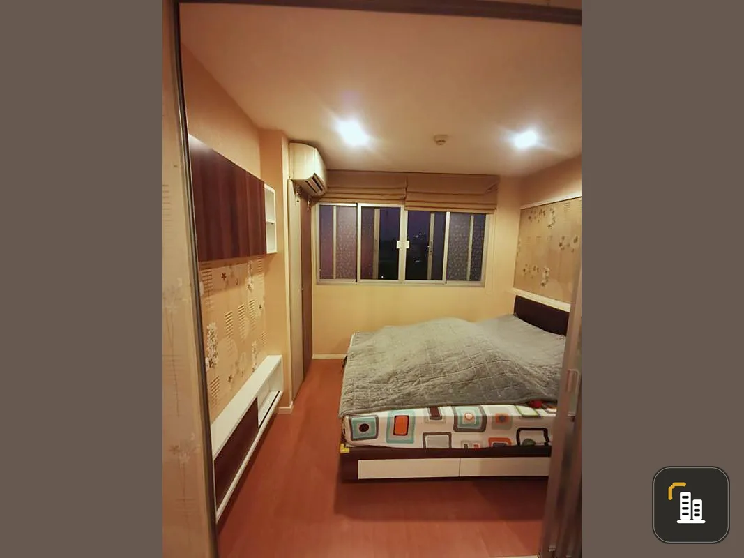 For sale Lumpini Condo Town Nida - Serithai, decorated, beautiful room, warm atmosphere, most inviting. Book now.
