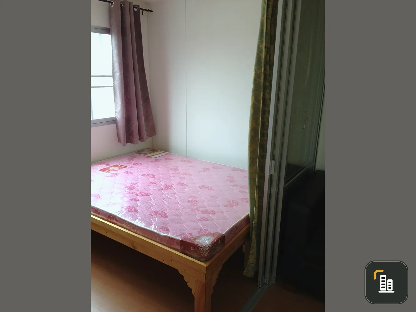 For sale: Lumpini Condo Town NIDA-Serithai 2, fully furnished. Ready to move in You can't miss it. Hurry!