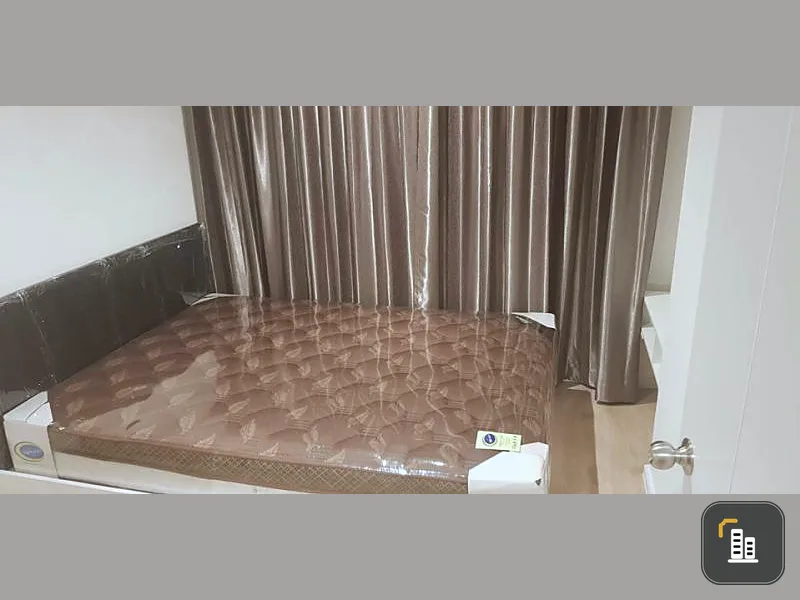 For rent, Icondo Serithai Green Space, corner room, south Fully furnished and electrical appliances, urgently arranged.