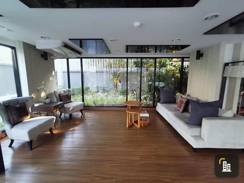 Urgent sale !! Condo The Excel Hybrid Lasalle 8, beautiful room, ready to move in, good location, close to BTS, can't miss it !!