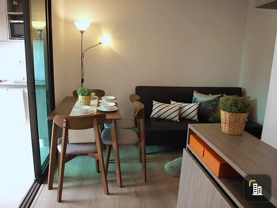 Urgent for rent !! Notting Hill Condo Sukhumvit 105, new room, never been in a private corner room near BTS, can't miss it !!