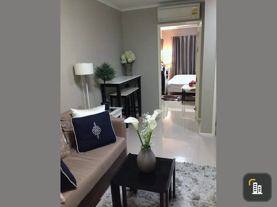 Condo for sale ready to move in Fully furnished, convenient, near BTS. Urgent.