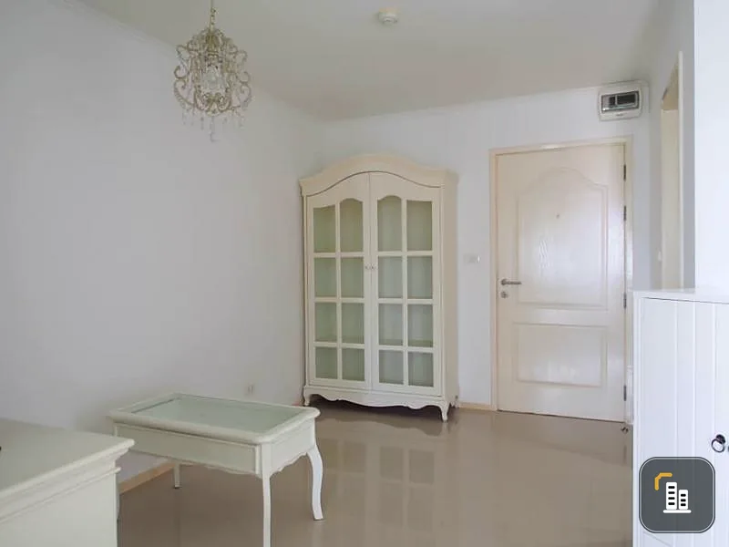 Quick sale! Beautiful room, newly decorated with furniture, open view, not blocking the view This is not cheap and good.
