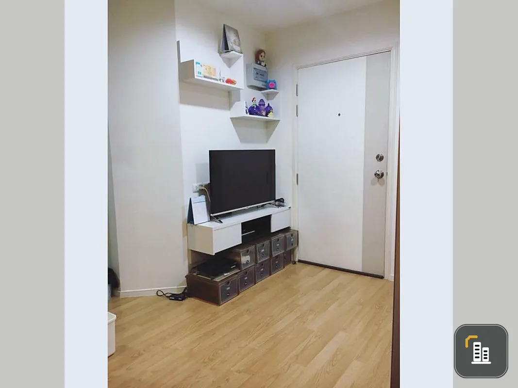 Condo for sale at Lumpini Mega Bangna Size 26.84 sq m. Building C, 20th floor Good view, good ventilation Fire escape room The mood is like being in a corner room. - There is 7-11 in front of the bui
