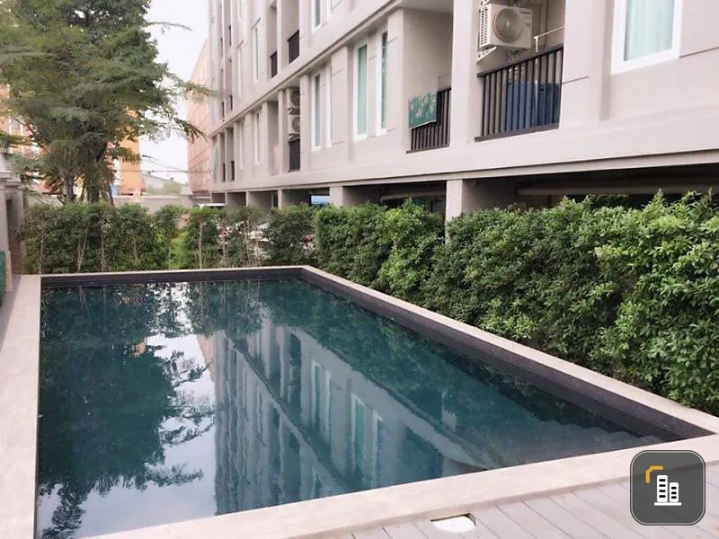 Sell / rent urgently !! Manhattan Park Residence Condo, high floor, beautiful room, fully furnished, lots of furniture, book now !!