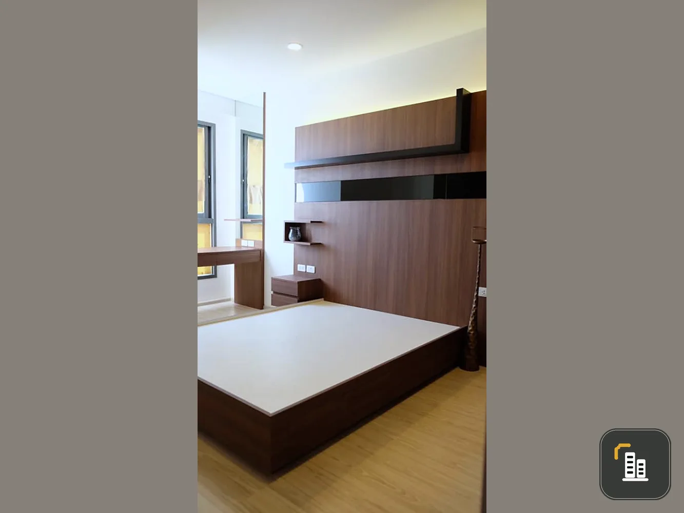 Urgent sale !! Ideo Mobi Sukhumvit Eastgate Condo, beautiful room, fully furnished, complete with a full central area, don't miss !!