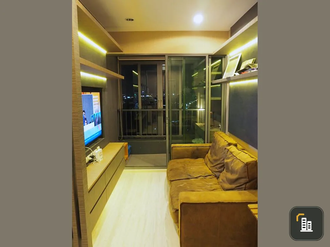 Urgent sale !! Ideo Mobi Sukhumvit Eastgate Condo, fully furnished, good location, convenient transportation, with a luxury central area, book now !!