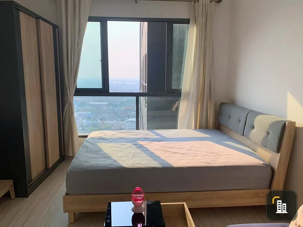 Sell urgently !! Ideo Mobi Sukhumvit Eastgate Condo, new room, high floor, view of Chao Phraya River, fully furnished, don't miss !!